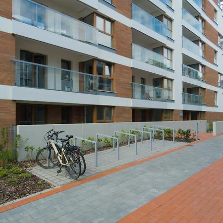 Bright & Stylish Apartment With Balcony 1,5 Km To Gdansk Main City By Noclegi Renters ภายนอก รูปภาพ