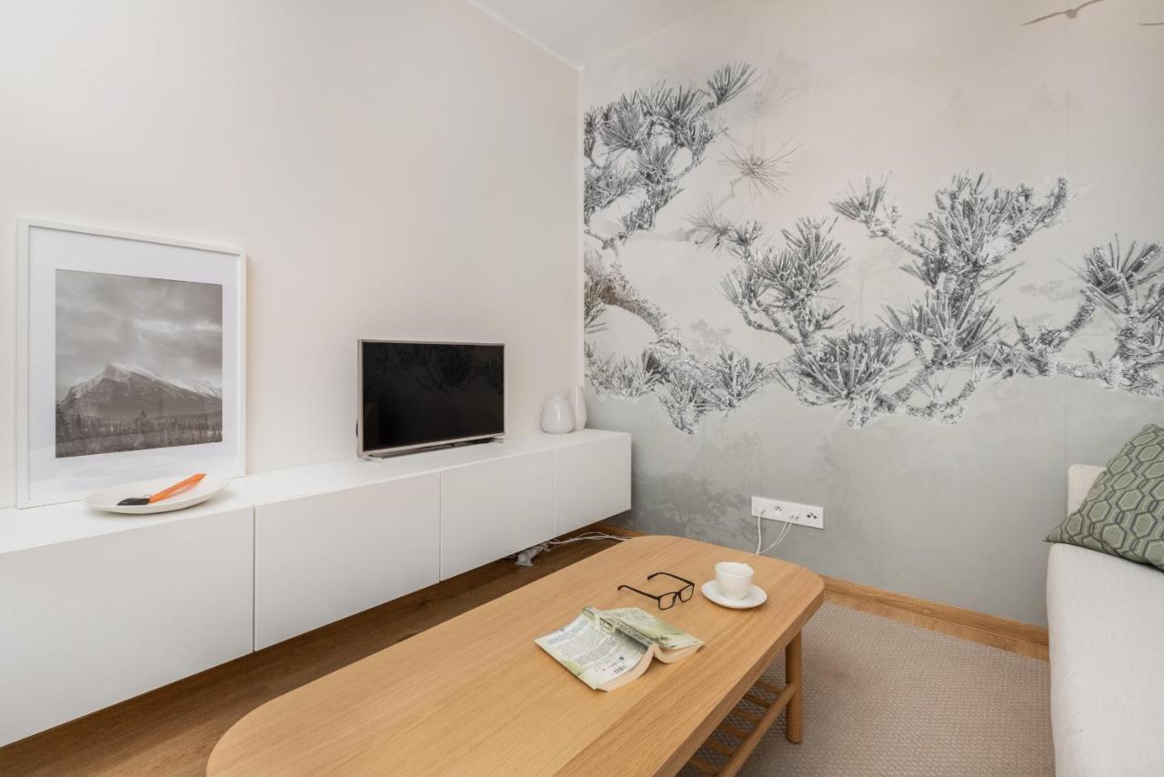 Bright & Stylish Apartment With Balcony 1,5 Km To Gdansk Main City By Noclegi Renters ภายนอก รูปภาพ
