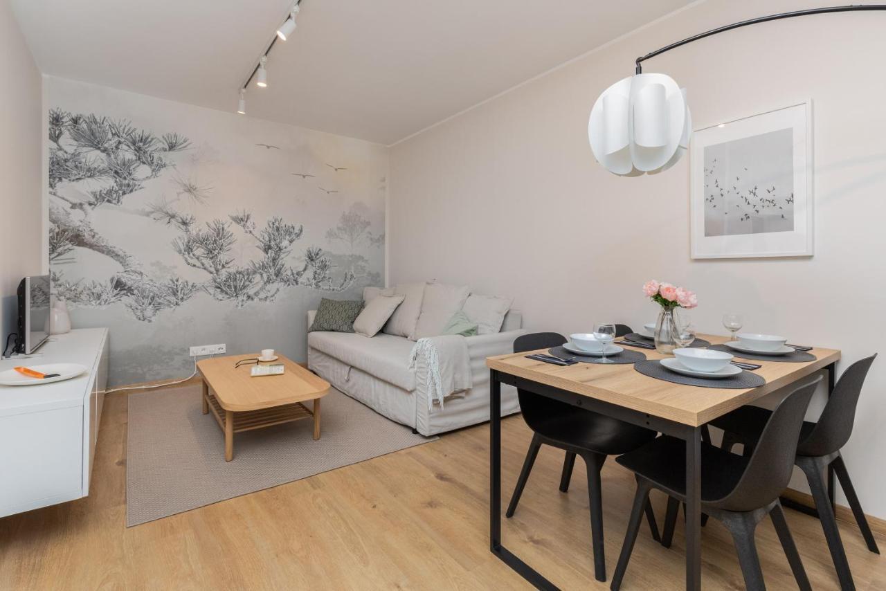 Bright & Stylish Apartment With Balcony 1,5 Km To Gdansk Main City By Noclegi Renters ภายนอก รูปภาพ