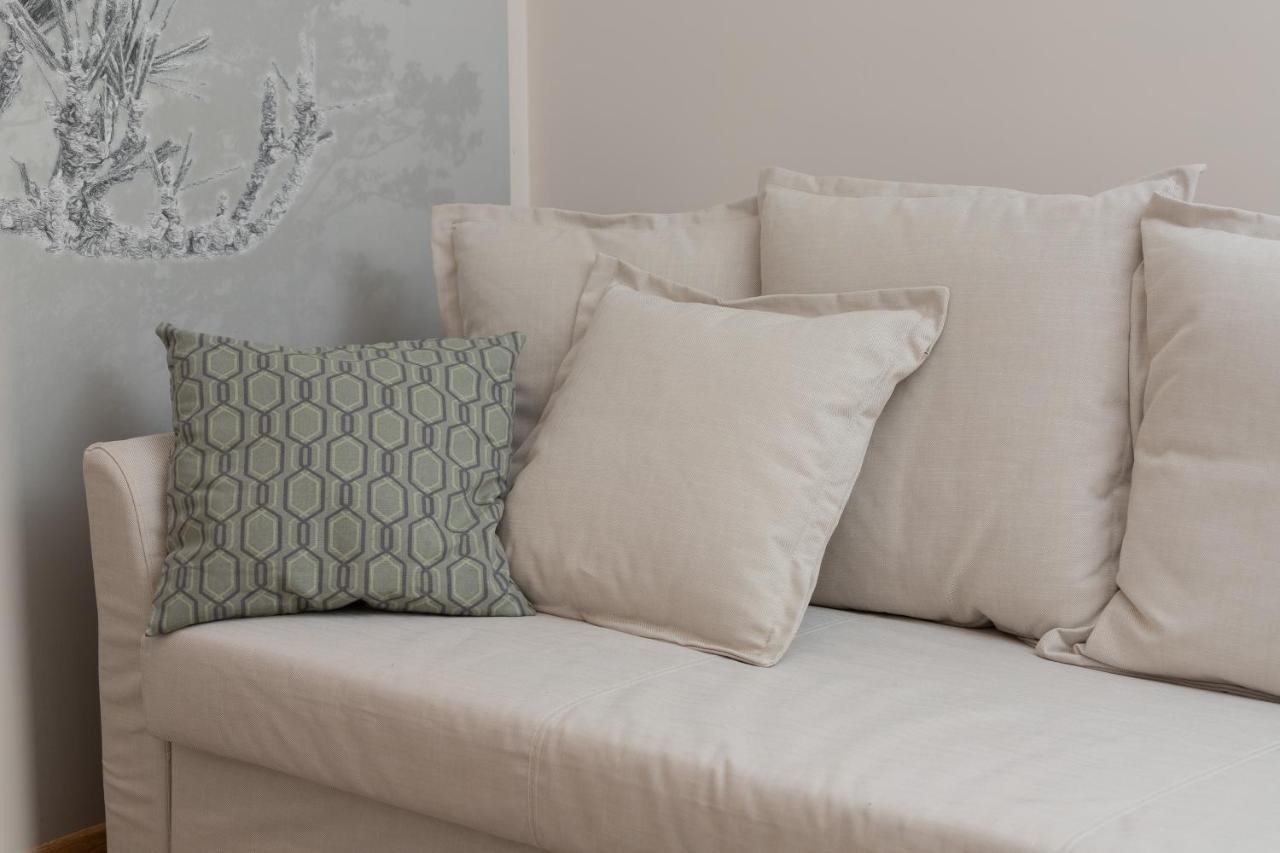 Bright & Stylish Apartment With Balcony 1,5 Km To Gdansk Main City By Noclegi Renters ภายนอก รูปภาพ