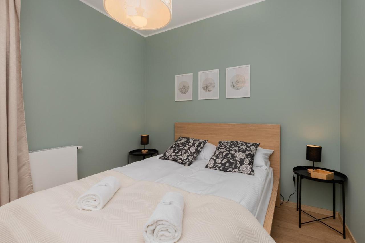Bright & Stylish Apartment With Balcony 1,5 Km To Gdansk Main City By Noclegi Renters ภายนอก รูปภาพ